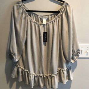 White House Black Market Blouse. New with Tags! Size L